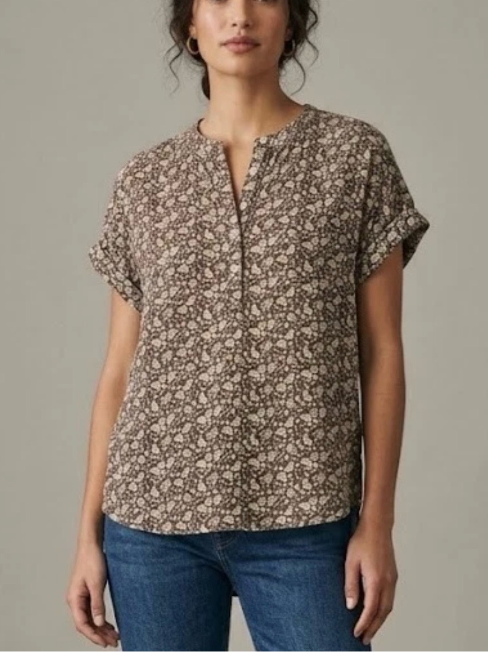 Faherty Dream Cotton Desmond Top Brown Floral Short-Sleeve, Henley Style, Sz. XS
